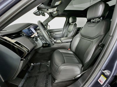 2026 Land Rover Range Rover Sport SE
