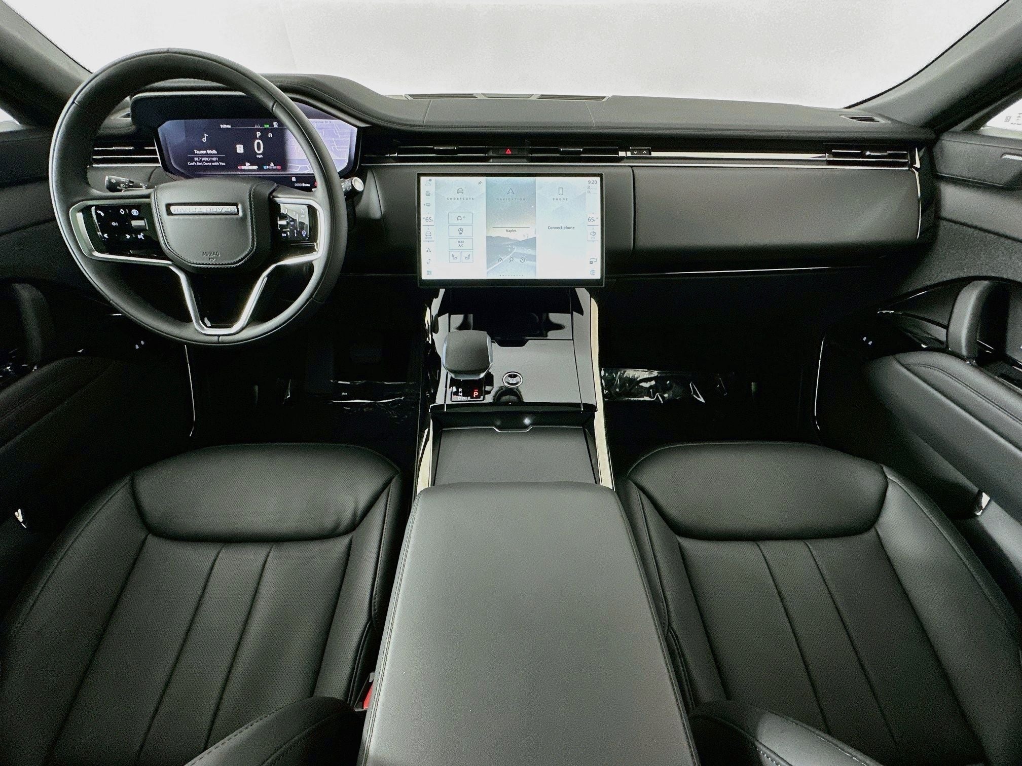 2026 Land Rover Range Rover Sport SE