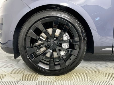 2026 Land Rover Range Rover Sport SE