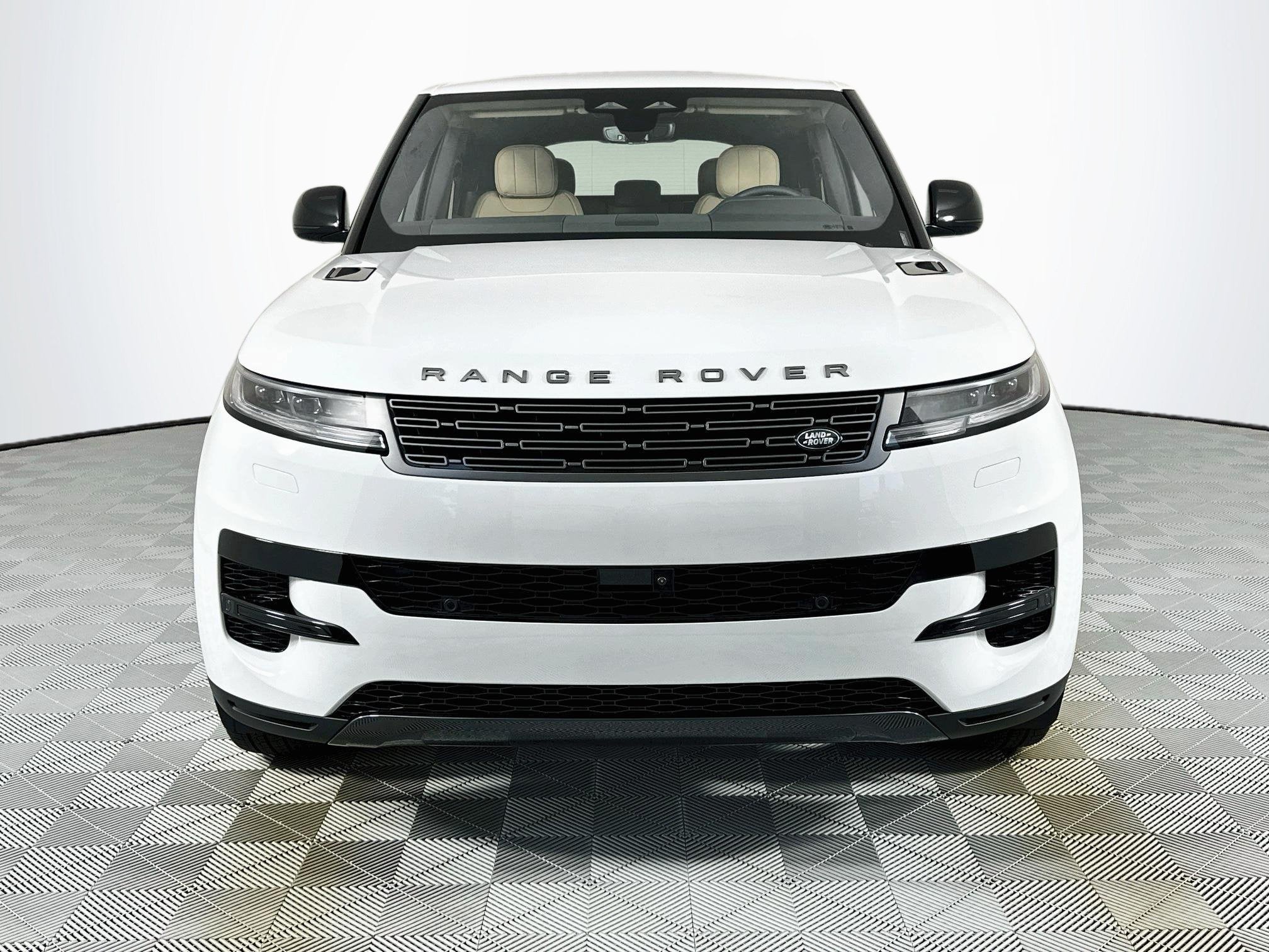 2027 Land Rover Range Rover Sport SE