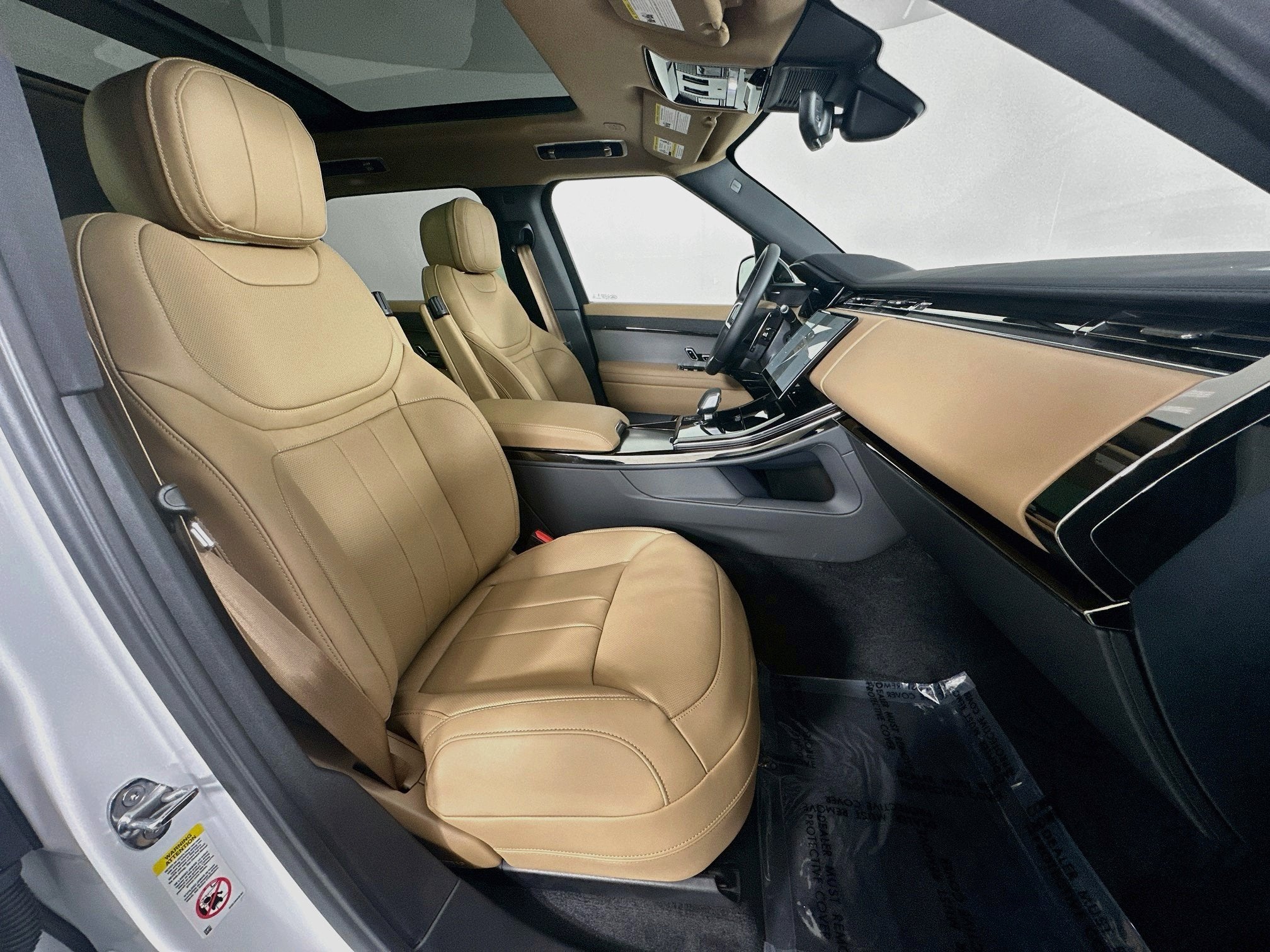 2027 Land Rover Range Rover Sport SE