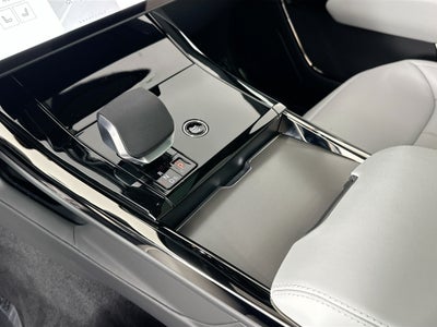 2026 Land Rover Range Rover Sport SE