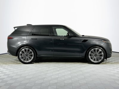 2026 Land Rover Range Rover Sport SE