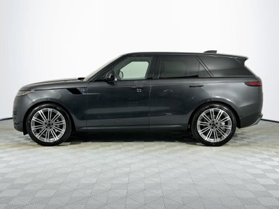 2026 Land Rover Range Rover Sport SE