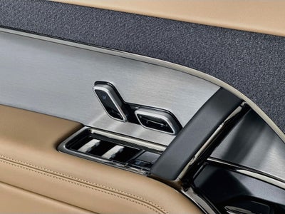 2026 Land Rover Range Rover Sport SE