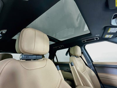 2026 Land Rover Range Rover Sport SE