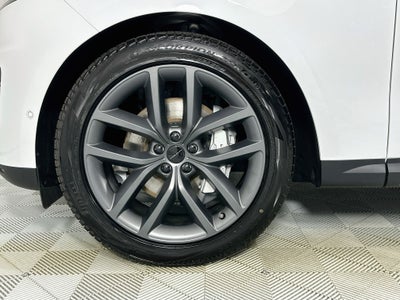 2026 Land Rover Range Rover Sport SE