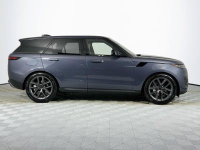 2026 Land Rover Range Rover Sport SE