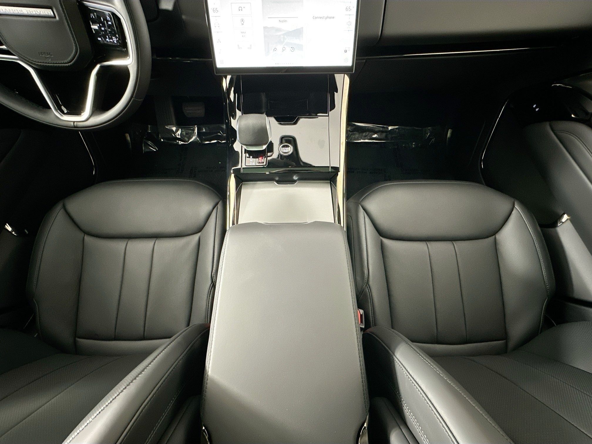 2026 Land Rover Range Rover Sport SE