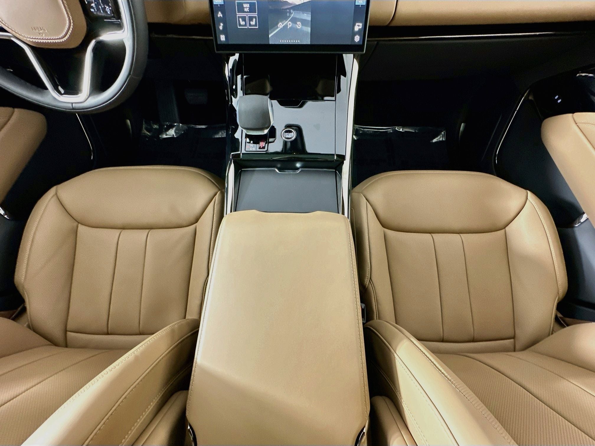 2026 Land Rover Range Rover Sport SE