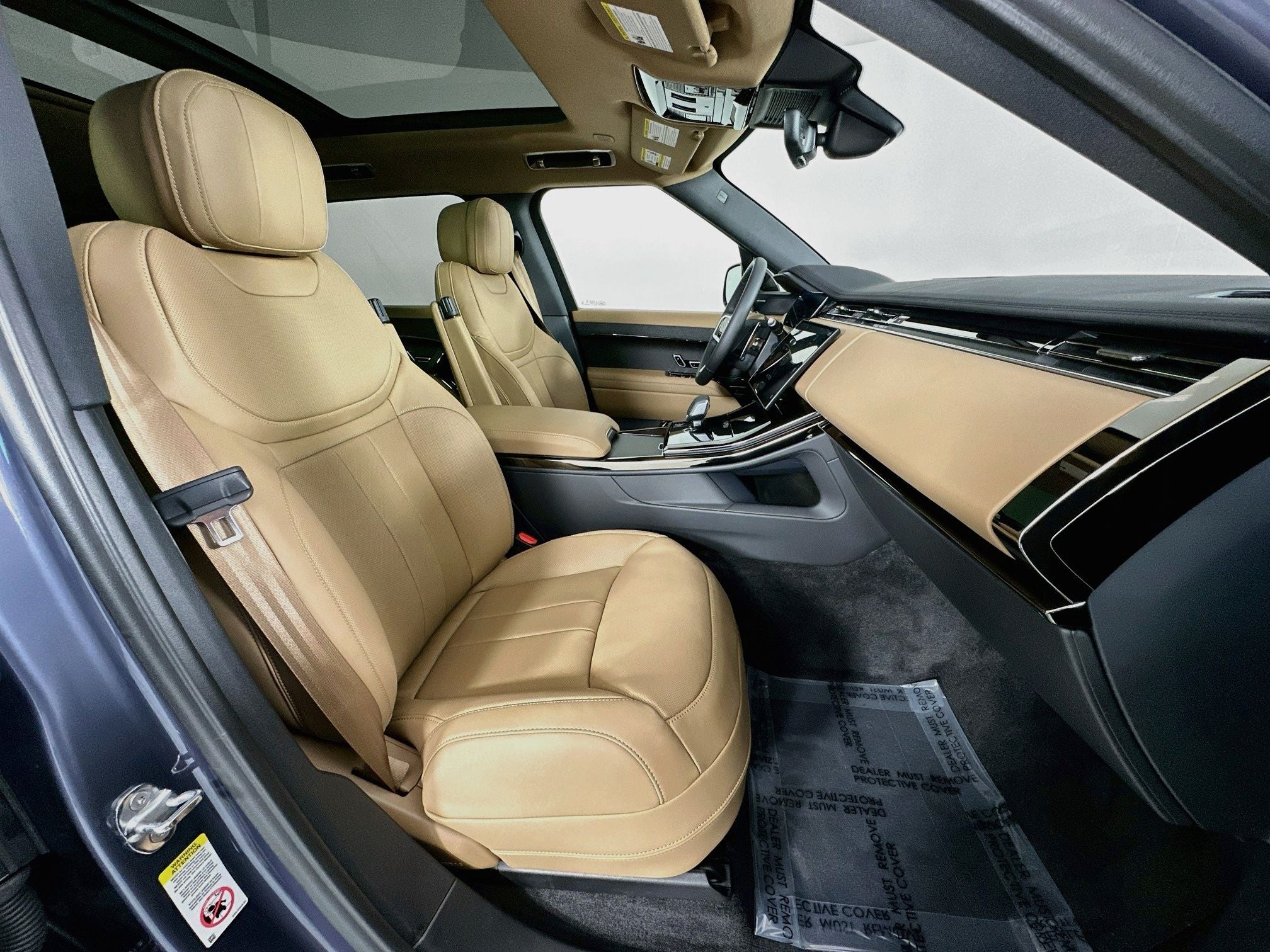 2026 Land Rover Range Rover Sport SE