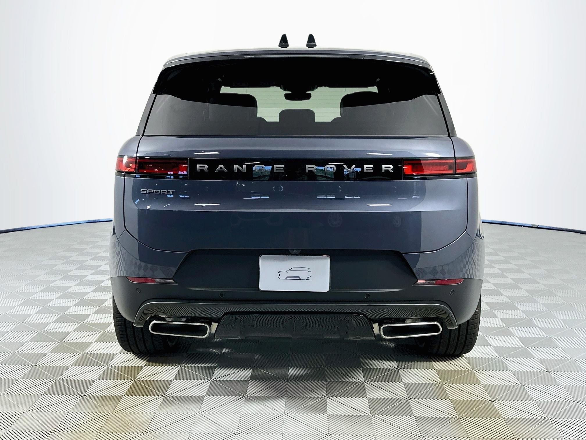 2026 Land Rover Range Rover Sport SE