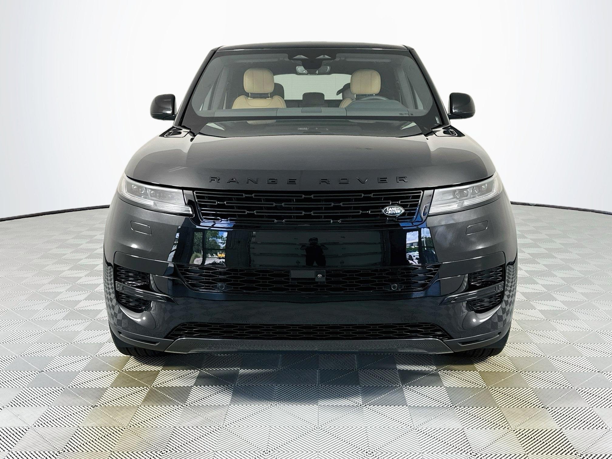 2027 Land Rover Range Rover Sport SE