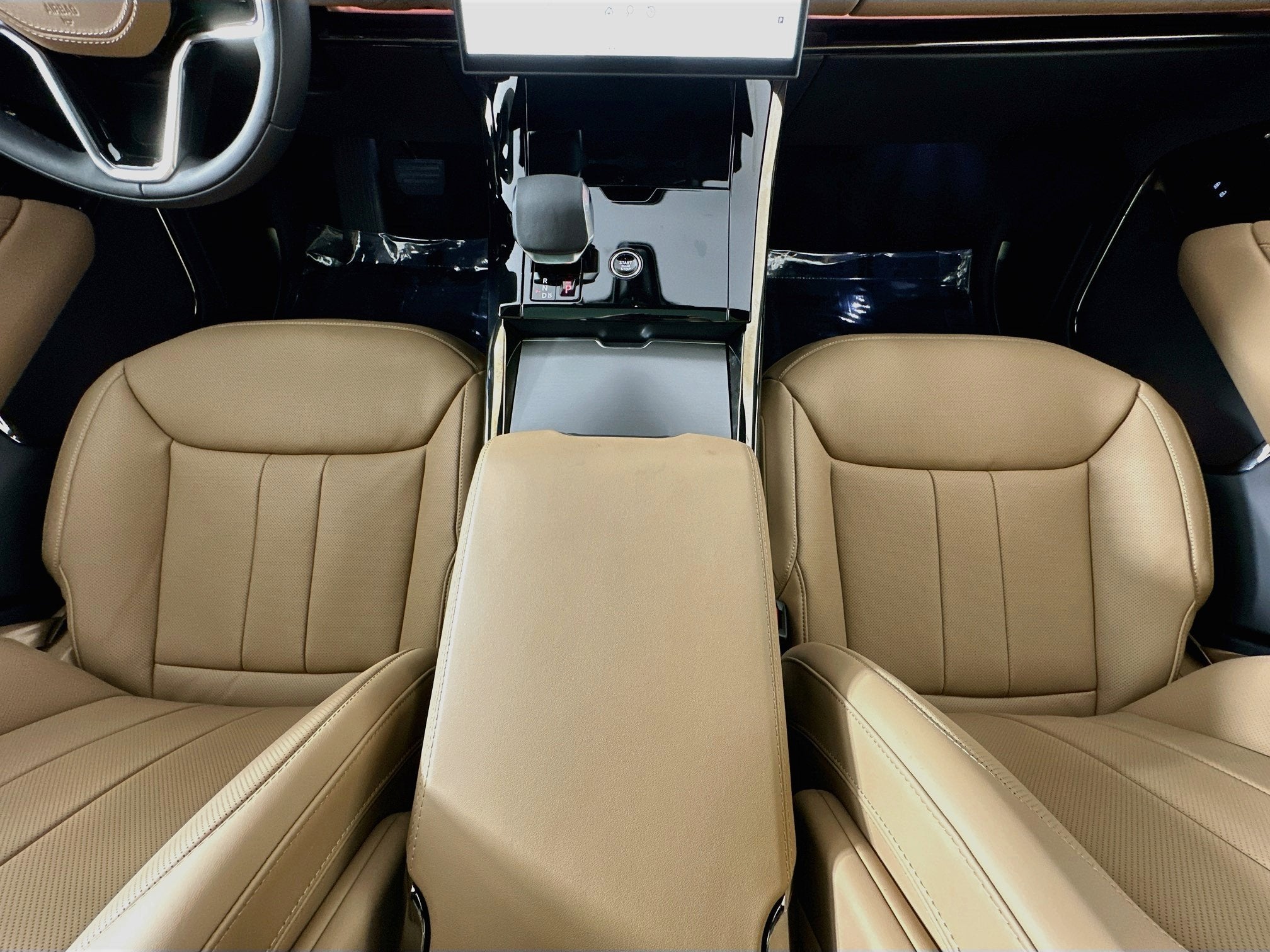 2027 Land Rover Range Rover Sport SE