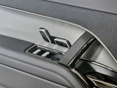 2026 Land Rover Range Rover Sport SE