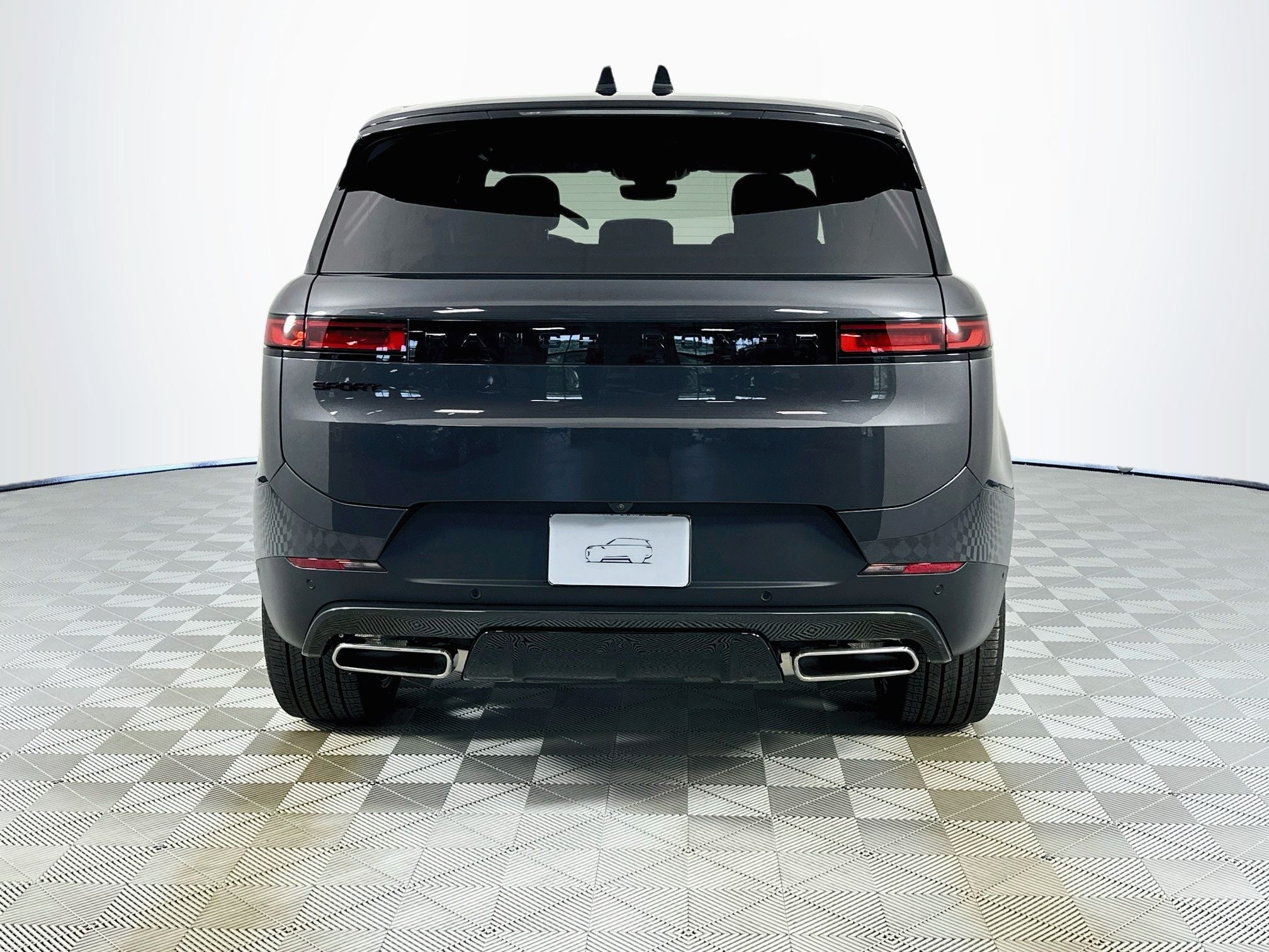 2026 Land Rover Range Rover Sport SE