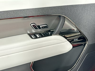 2026 Land Rover Range Rover Sport SE