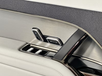 2026 Land Rover Range Rover Sport SE