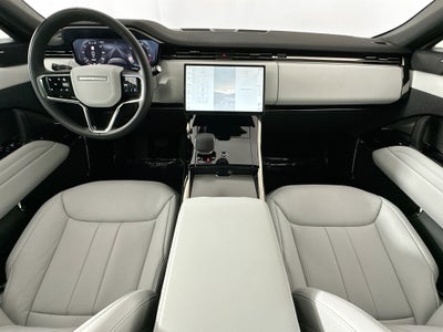 2026 Land Rover Range Rover Sport SE