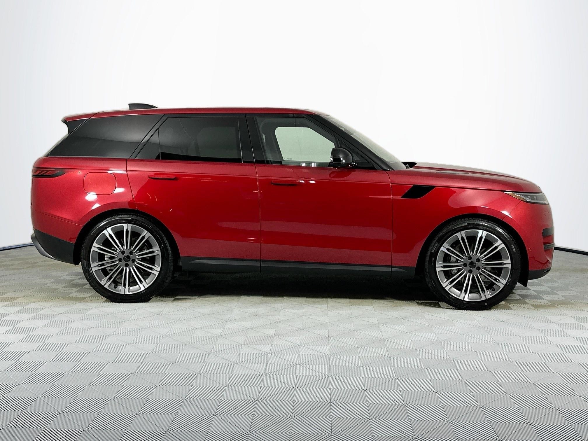 2026 Land Rover Range Rover Sport SE