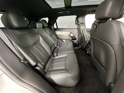 2026 Land Rover Range Rover Sport SE