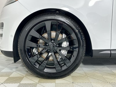 2026 Land Rover Range Rover Sport SE