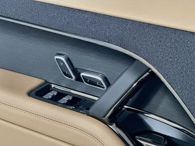 2026 Land Rover Range Rover Sport SE