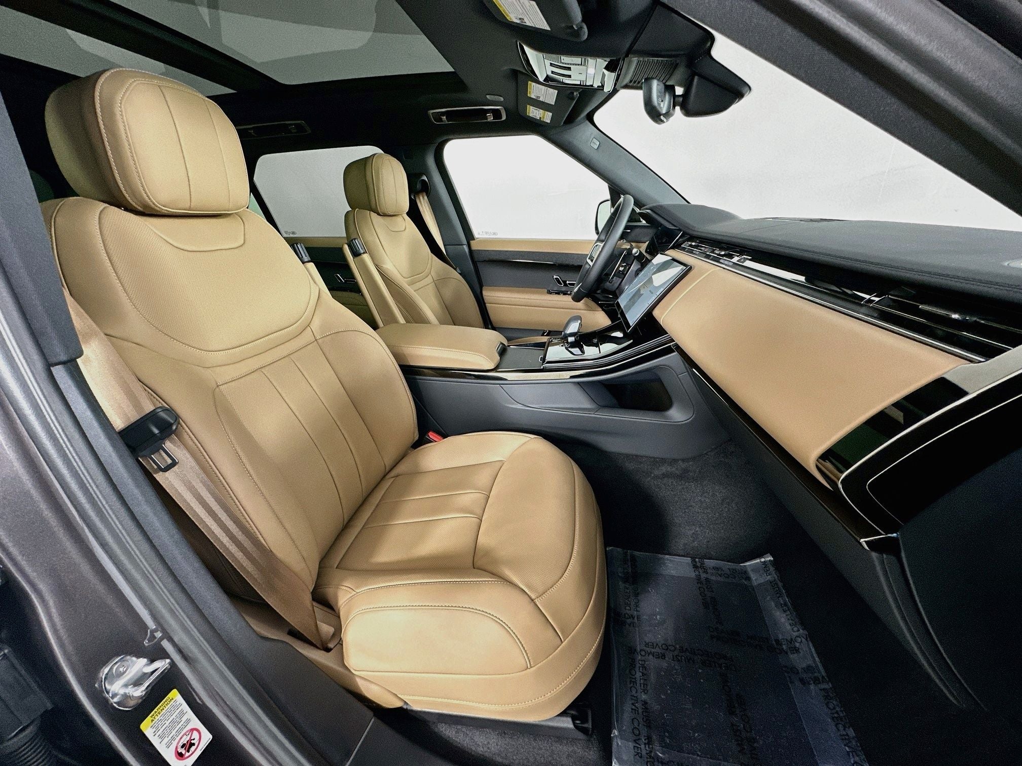 2026 Land Rover Range Rover Sport SE