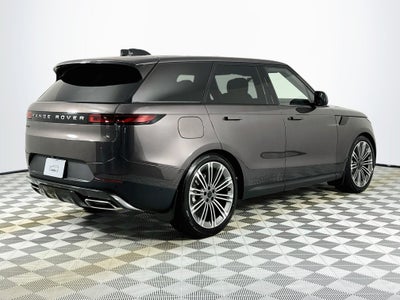 2026 Land Rover Range Rover Sport SE