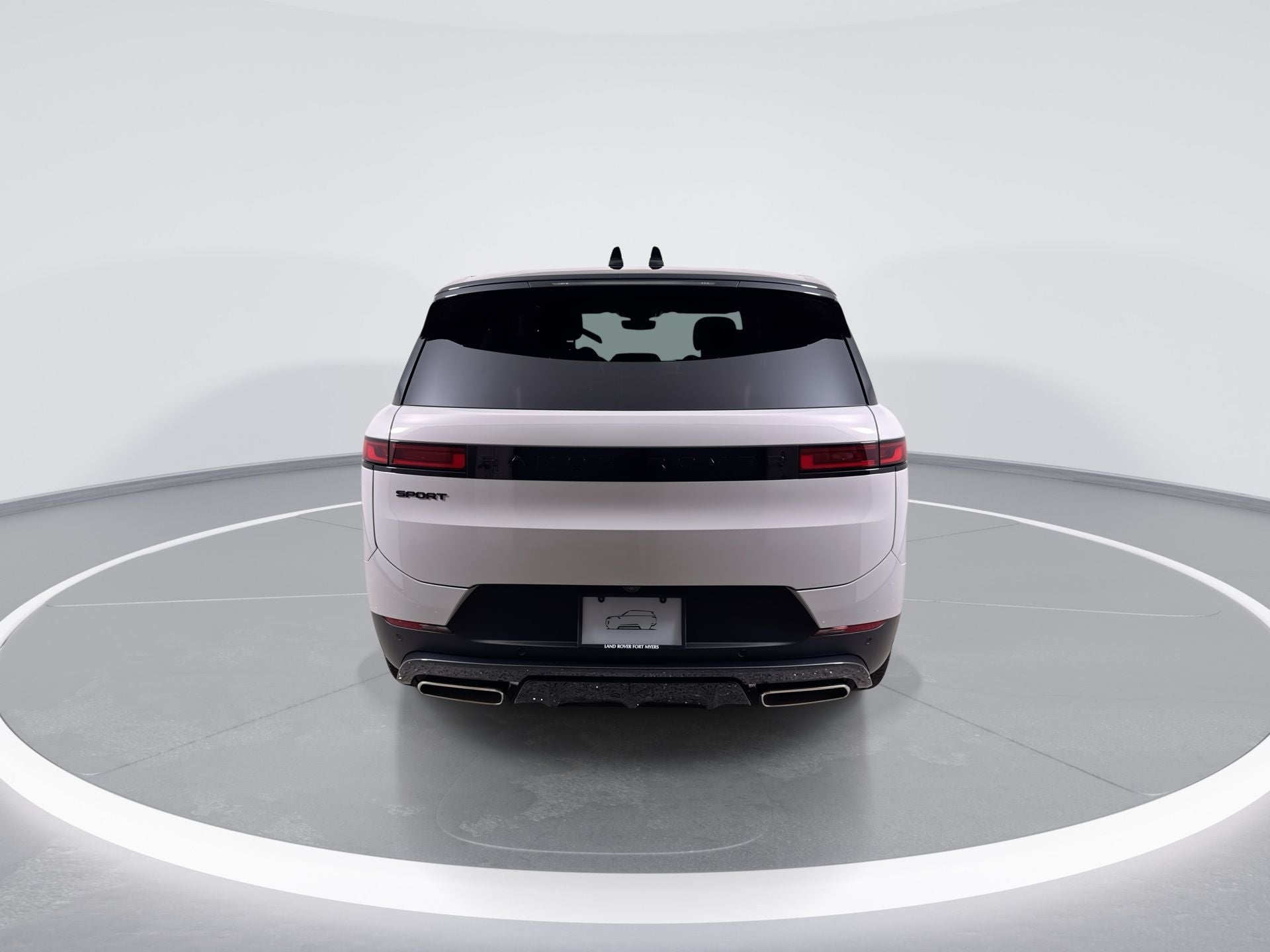 2027 Land Rover Range Rover Sport SE