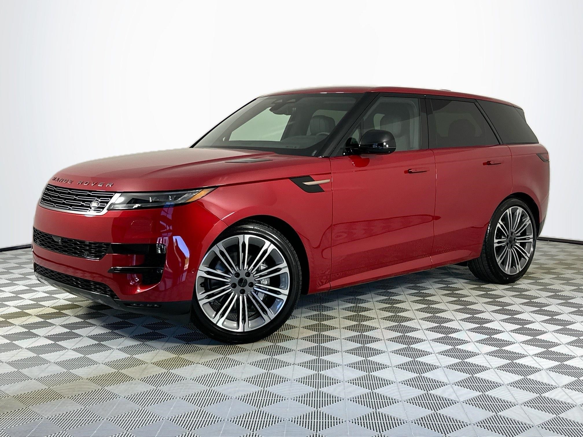 2026 Land Rover Range Rover Sport SE
