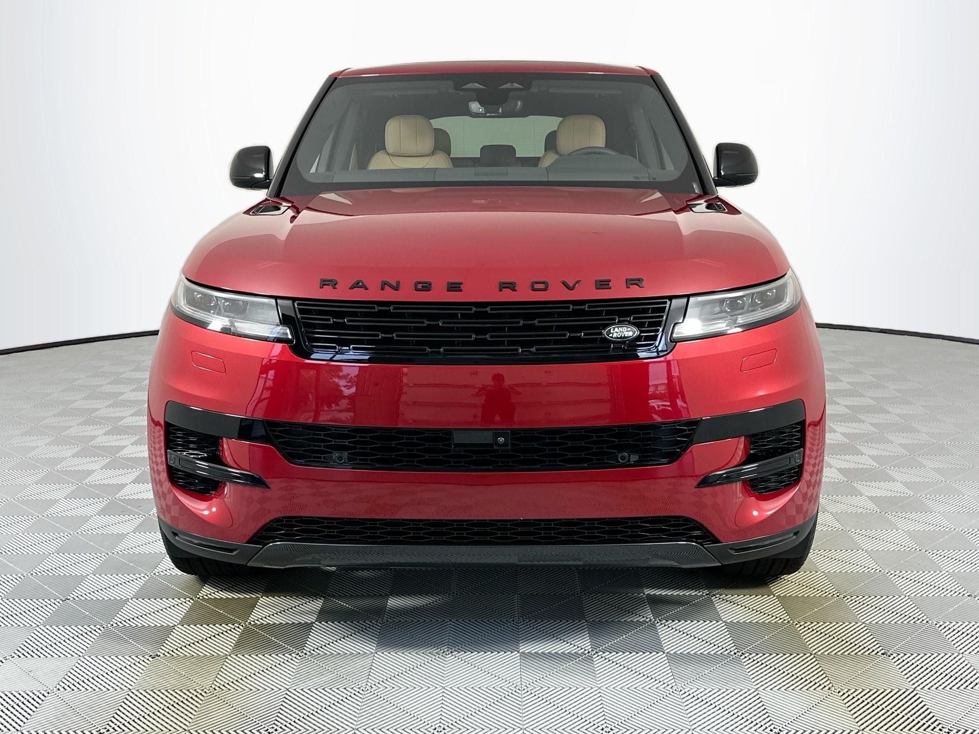 2026 Land Rover Range Rover Sport SE