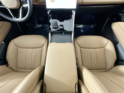 2026 Land Rover Range Rover Sport SE