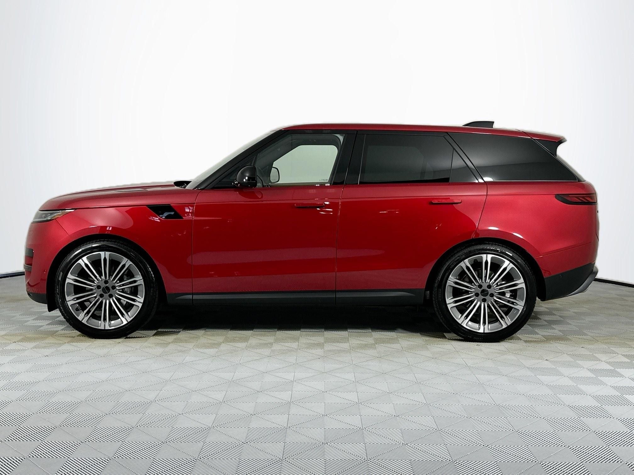 2026 Land Rover Range Rover Sport SE