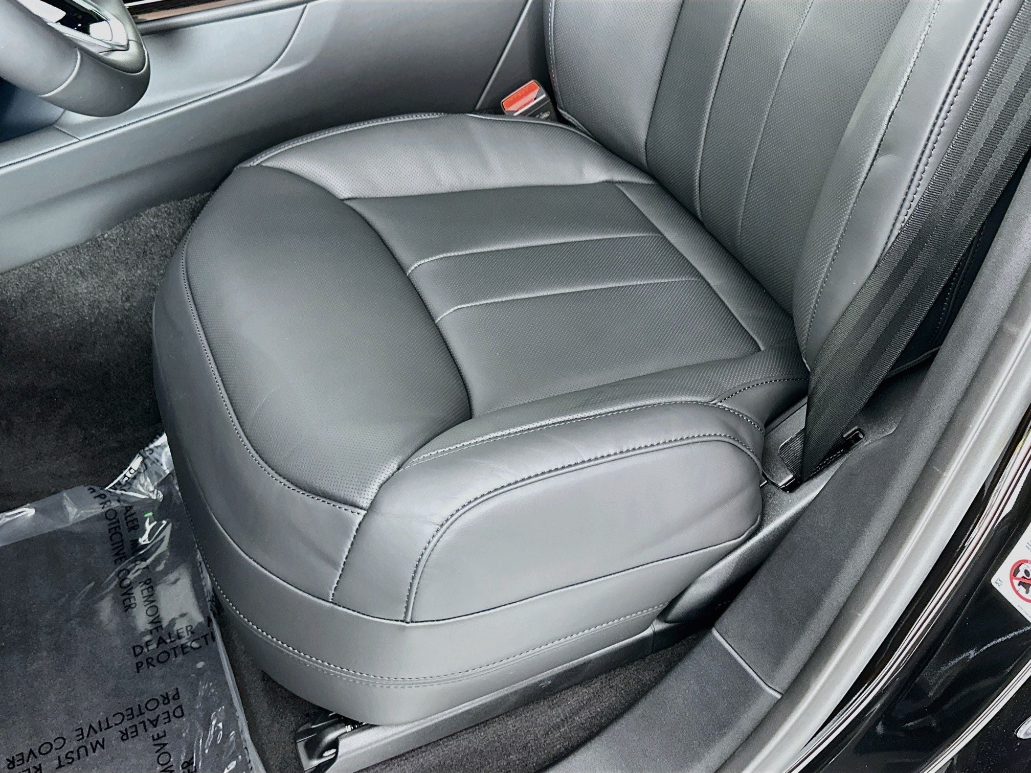 2027 Land Rover Range Rover Sport SE