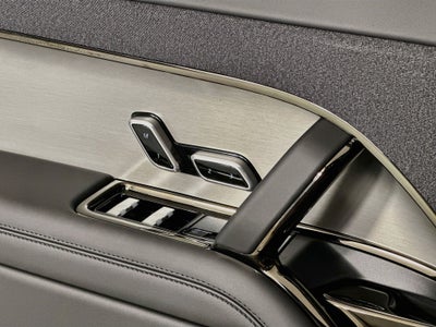 2027 Land Rover Range Rover Sport SE