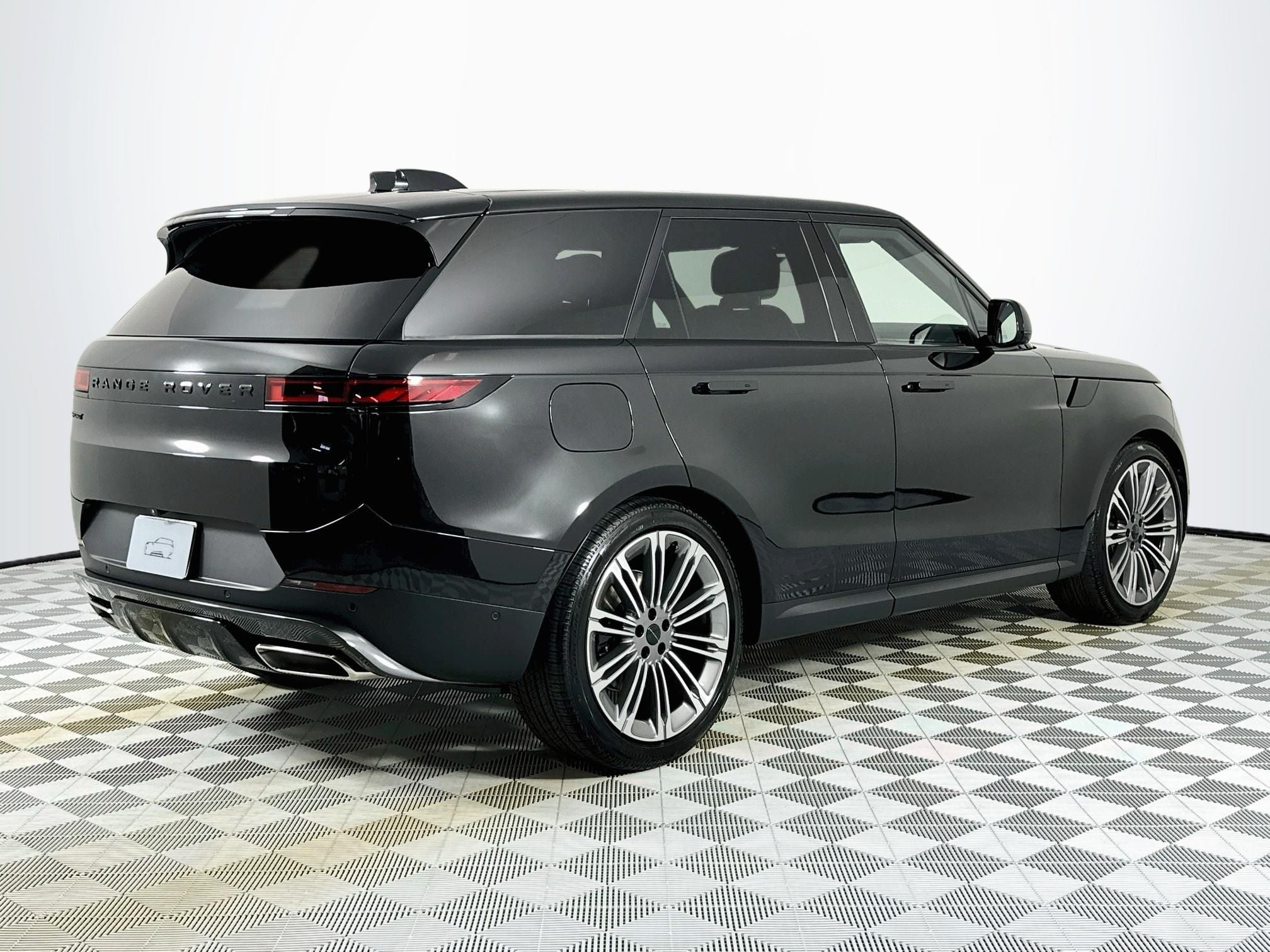 2027 Land Rover Range Rover Sport SE