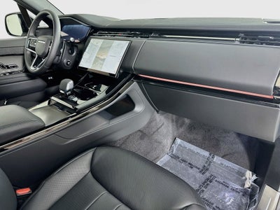 2026 Land Rover Range Rover Sport SE