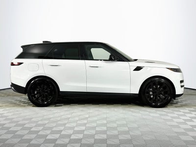 2026 Land Rover Range Rover Sport SE