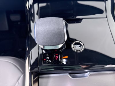 2026 Land Rover Range Rover Sport SE