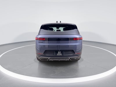 2026 Land Rover Range Rover Sport SE