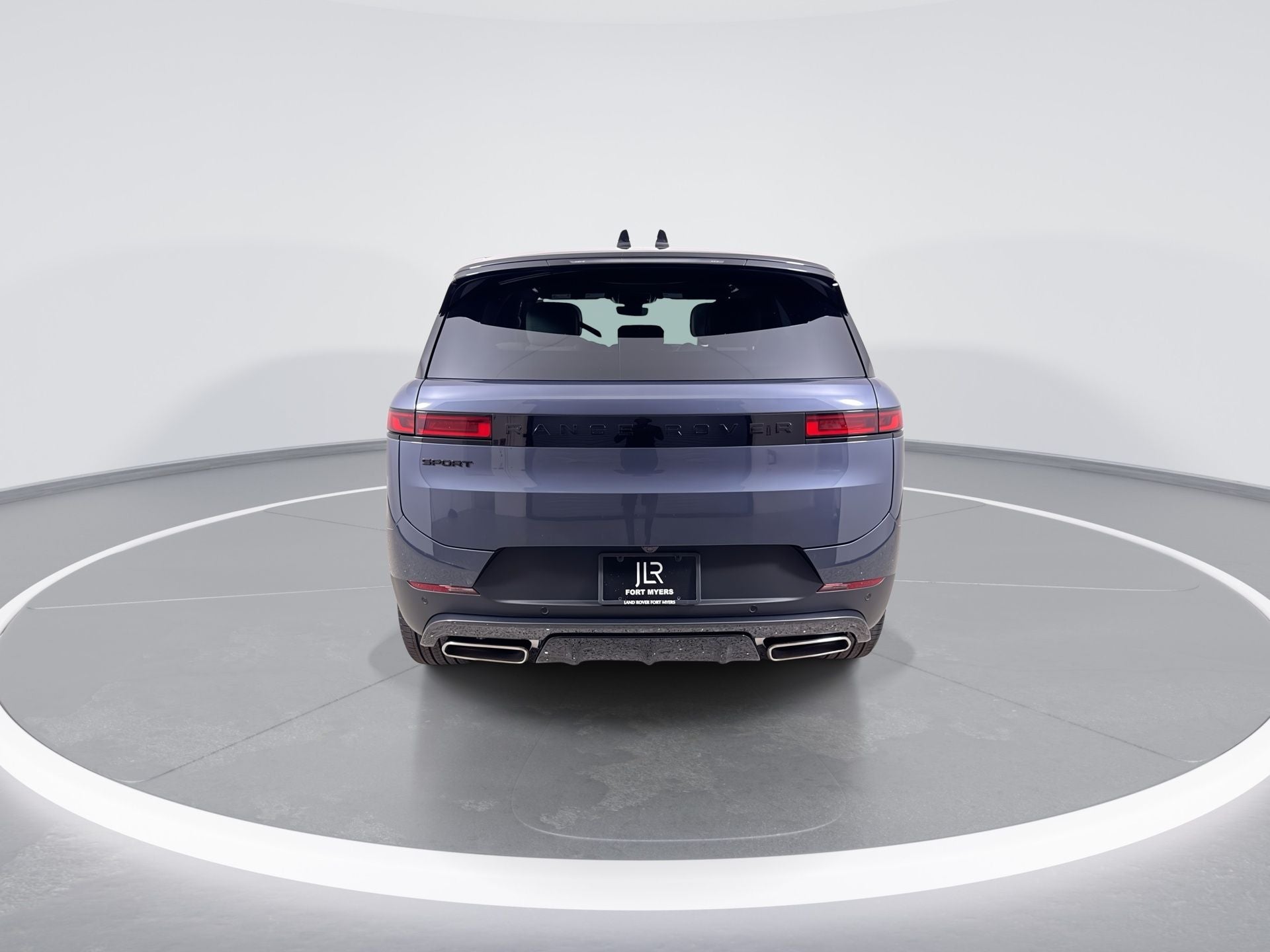 2026 Land Rover Range Rover Sport SE