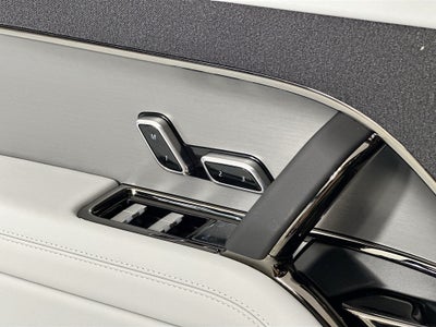 2026 Land Rover Range Rover Sport SE