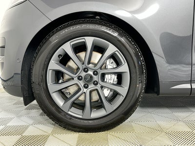 2026 Land Rover Range Rover Sport SE