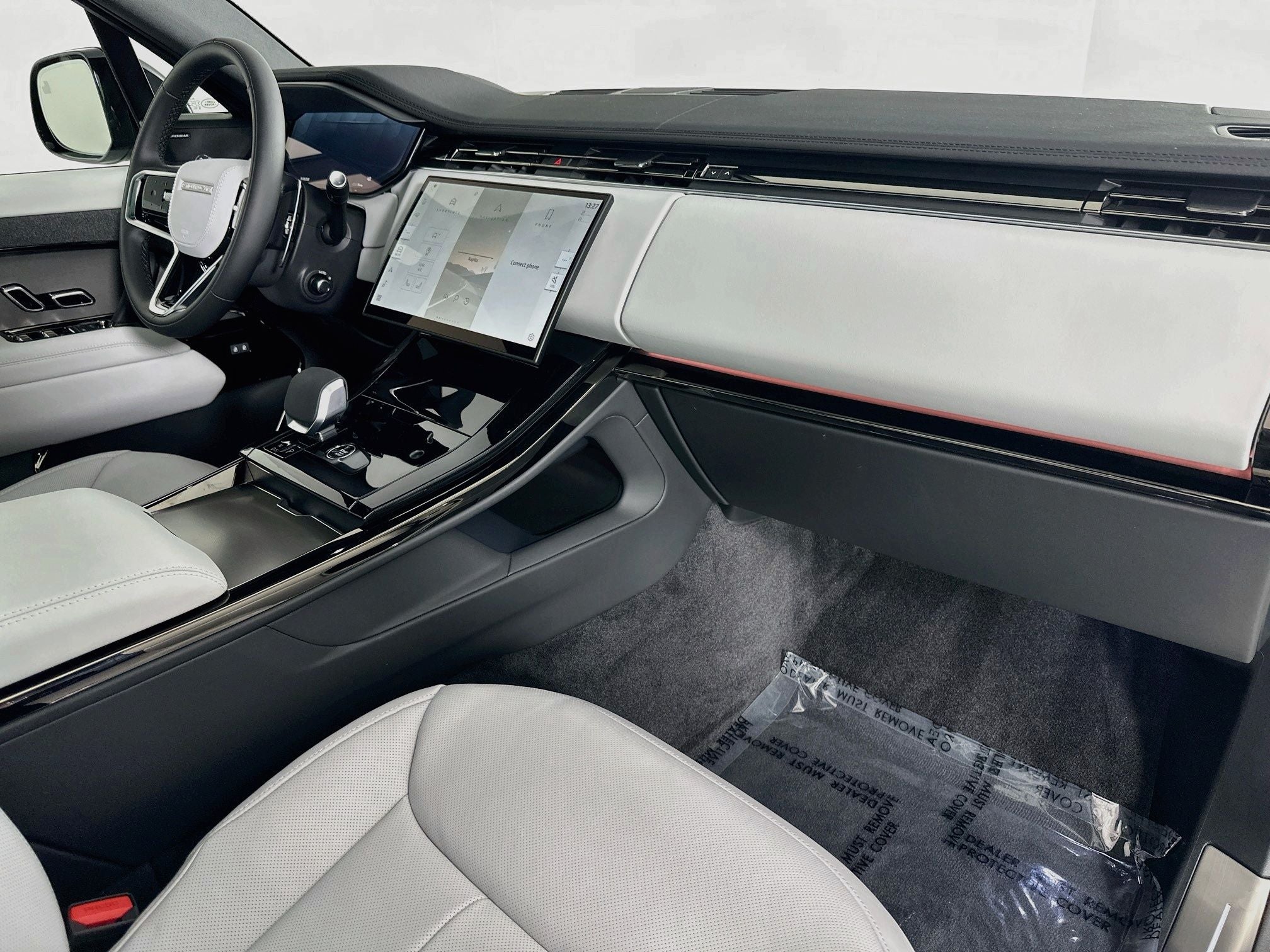 2027 Land Rover Range Rover Sport SE