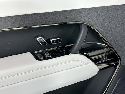 2023 Land Rover Range Rover Sport SE