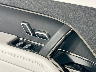 2023 Land Rover Range Rover Sport SE