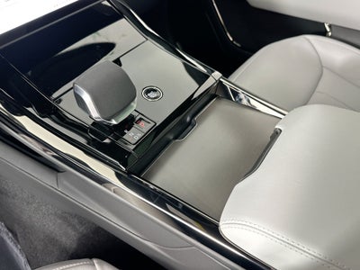 2026 Land Rover Range Rover Sport SE