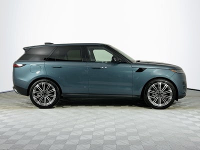 2026 Land Rover Range Rover Sport SE