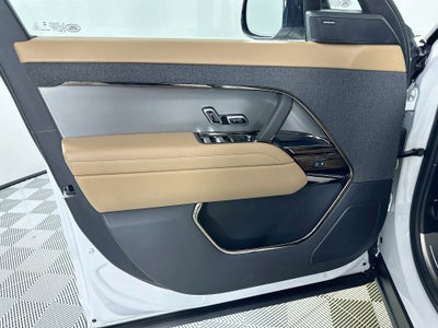 2026 Land Rover Range Rover Sport SE